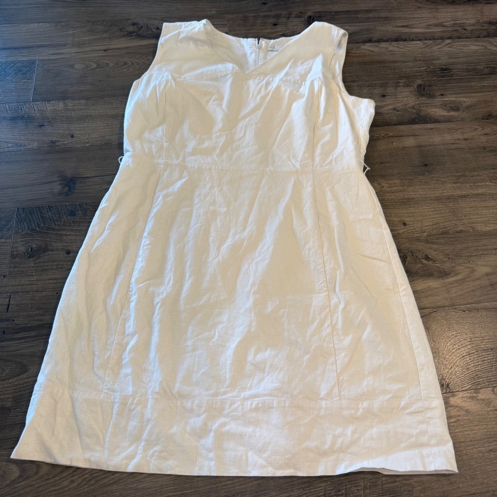 New York & Company White Linen Blend Sleeveless V-Neck Shift Dress Size 18